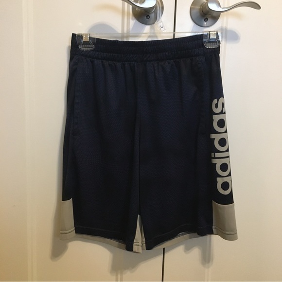 Adidas boys size medium 10/12 navy and gray basketball shorts - Picture 1 of 6